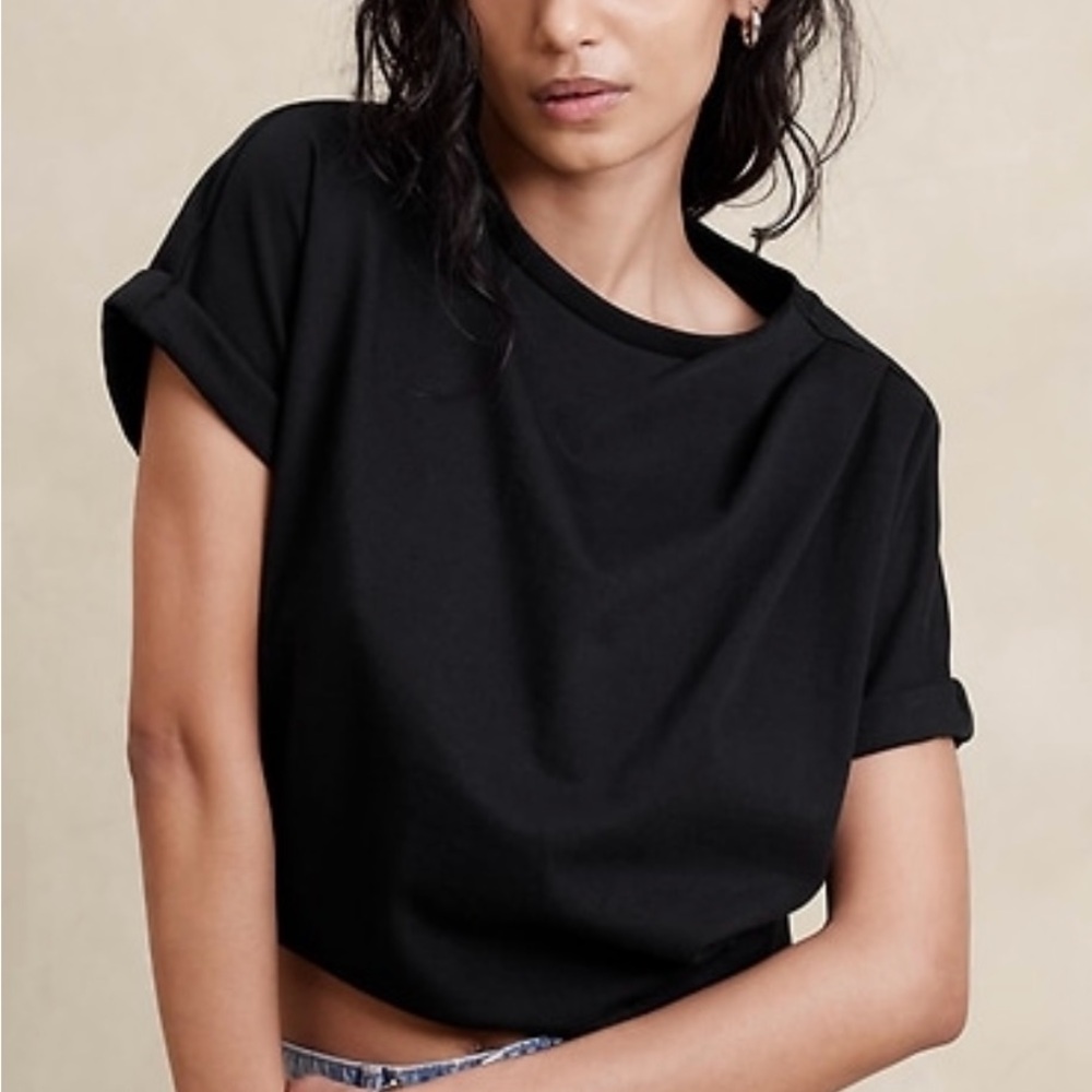 Banana Republic Black Boxy Crew Neck T-Shirt - Picture 2 of 8